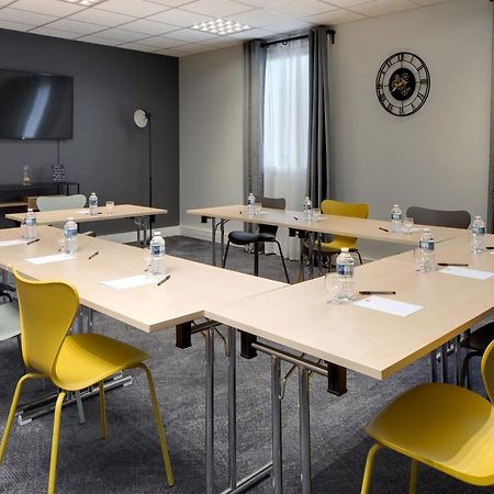 Ibis Budget Clermont Ferrand Nord Riom Zewnętrze zdjęcie