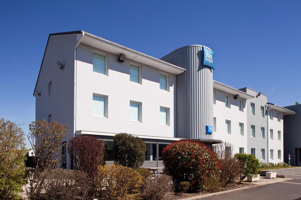 Ibis Budget Clermont Ferrand Nord Riom Zewnętrze zdjęcie