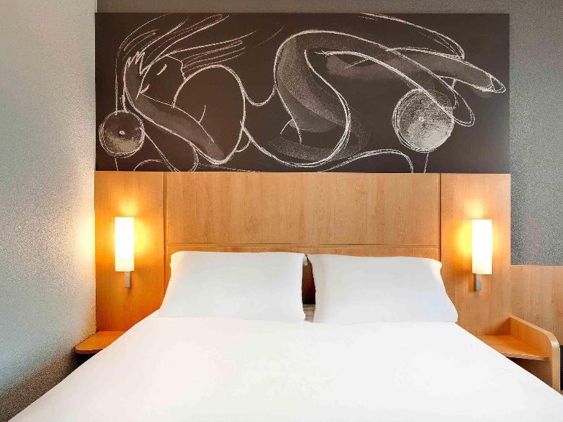 Ibis Budget Clermont Ferrand Nord Riom Zewnętrze zdjęcie