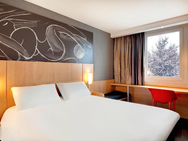 Ibis Budget Clermont Ferrand Nord Riom Zewnętrze zdjęcie