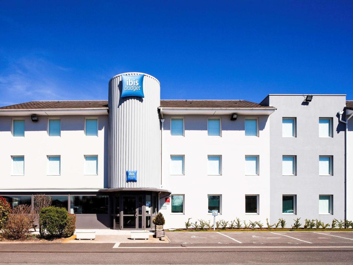 Ibis Budget Clermont Ferrand Nord Riom Zewnętrze zdjęcie